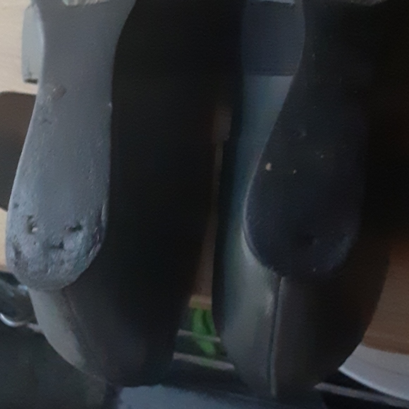 Shoes - Picture 2 of 3